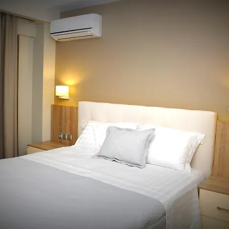 ホテル Riviera Olympus Gods