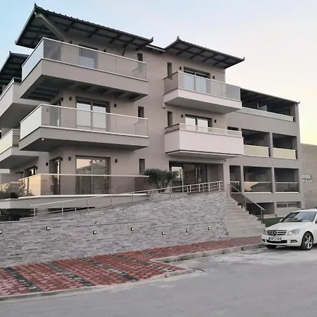 ホテル Riviera Olympus Gods Paralía